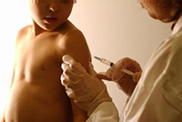 Bimbi, vaccini in aumento