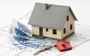 Mercato immobiliare, dopo due anni scendono gli interessi: il settore scommette sui tagli della Bce
