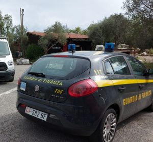 Gdf, Roan sequestra due discariche abusive a Malagrotta e Ostia antica