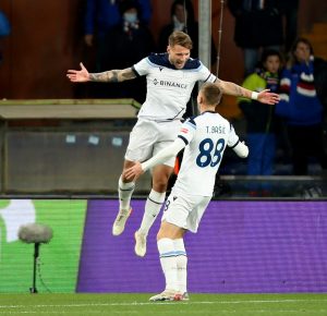 Calcio – Serie A: la Lazio travolge il Genoa, tripletta di Immobile