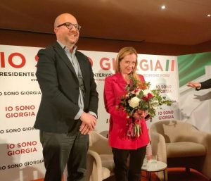 Giorgia Meloni a Viterbo: “La favola dell’uno vale uno è finita”