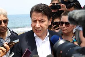 Scissione 5 Stelle, Conte: “Fine movimento? Non scherziamo”