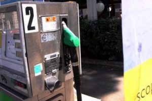 Benzina e diesel, prezzi oggi: non si ferma corsa al rialzo