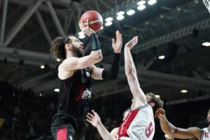 Virtus Bologna vince gara 5, Olimpia Milano avanti 3-2