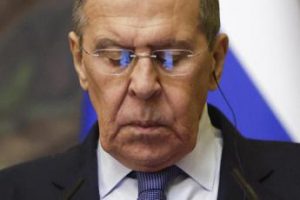 Ucraina, Lavrov: “Contatto con Europa non è più priorità”