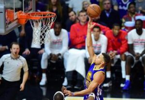 Finali Nba, Golden State batte Boston in gara-5 e si porta a una vittoria dal titolo