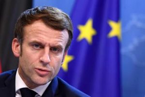 Macron: “Francia e Ue sono entrate in economia di guerra”