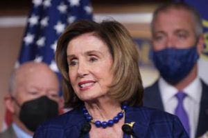 Pelosi a Taiwan, Cina agli Usa: “Ci saranno conseguenze”