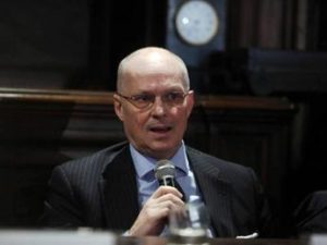 Covid, Ricciardi: “Senza decisioni basate su scienza ondate in serie”