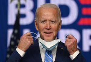 Biden positivo al Covid, ‘sintomi molto lievi’