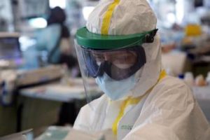 Covid Italia, ondata al picco. Oltre 170mila morti da inizio pandemia