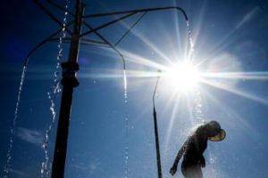 Caldo, domani bollino arancione in 10 città