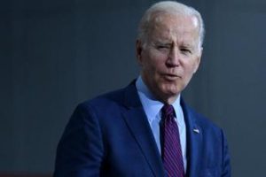 Biden positivo al Covid, “colpito da variante Omicron 5”