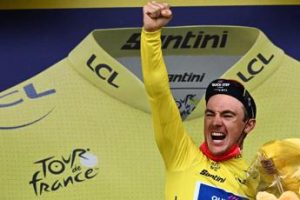 Tour de France 2022, Lampaert prima maglia gialla