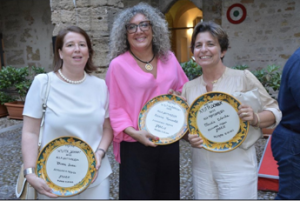 Covid, Premio ‘A tutta donna’ a tre primarie