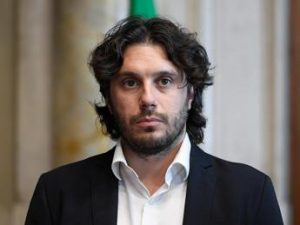 M5S, Silvestri nuovo capogruppo alla Camera