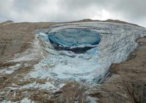 La lunga agonia dei ghiacciai alpini