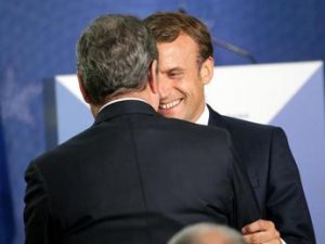 Crisi governo, Macron: “Lavoro Draghi base solida per futuro Italia”