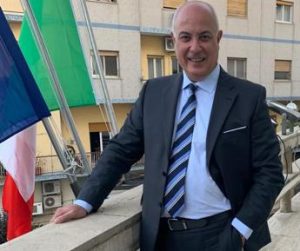 Klaus Algieri (Unioncamere): “Politiche mirate per far rientrare 600mila giovani dall’estero”