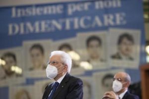 Borsellino, Mattarella: “Aveva dimostrato che la mafia non era imbattibile”