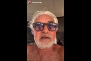 Tromba d’aria sul Twiga, Briatore: “Chi è felice è una m….”