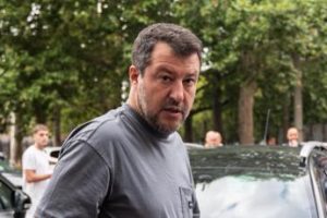 Elezioni 2022, scintille Salvini-Calenda: “Razzista”, “Papeete studia”