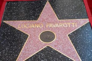 Pavarotti, posata la stella sulla Walk of fame a Hollywood