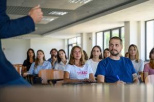 Da Unicusano borse di studio per 5 calciatrici della Ternana