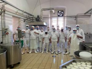 Mozzarella Bufala Campana Dop, riparte la Scuola di formazione del Consorzio