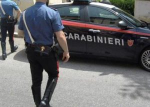 Napoli, lite con coetanei: 16enne in pericolo di vita