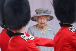 Elisabetta, dal ‘Queen speech’ ad Ascot: tutti gli appuntamenti saltati