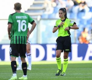 Ferrieri Caputi promossa, debutto ok per prima donna arbitro