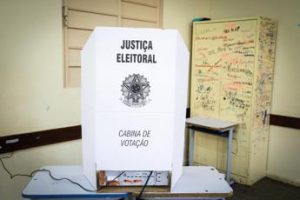 Brasile al voto oggi, la sfida tra Bolsonaro e Lula