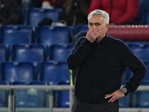 Mourinho: “Dybala sta bene e gioca con il Betis”