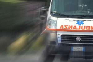 Incidenti sul lavoro, operaio travolto da lastra di pietra a Udine