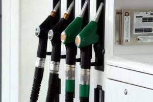 Carburanti, prezzi oggi: nuovi rialzi benzina, vola il diesel