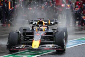 F1, Gp Giappone: vince Verstappen. Leclerc penalizzato: è terzo