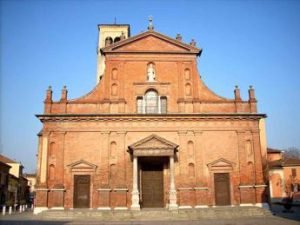 Bollette raddoppiate in parrocchia, le ‘ricette’ di preti e Vescovi