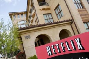 Netflix, da novembre arriva anche abbonamento con pubblicità