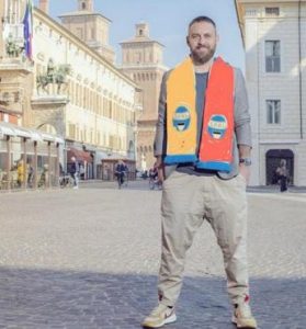 De Rossi allenatore della Spal, i tifosi della Roma cambiano i colori a Ferrara