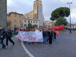 “Nessun merito a questo governo”: studenti in protesta anche a Viterbo