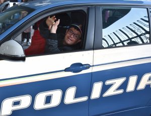 Frosinone – La Polizia di Stato ha incontrato un gruppo di ragazzi seguiti da alcune associazioni del territorio (FOTO)