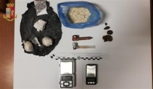 Civitavecchia: “pizzicato” con eroina, cocaina e hashish. Arrestato 49enne italiano