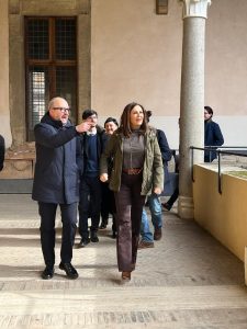 Il ministro Daniela Santanchè incantata dalla Tuscia