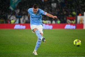 Record Milinkovic, solidità e palleggio: Lazio ripartita a gonfie vele