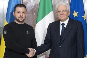 Mattarella incontra Zelensky “La pace non deve essere una resa”