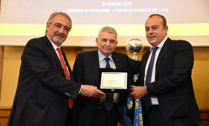 Lazio – Il Frosinone Calcio premiato in Consiglio regionale per la promozione in serie A