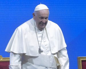 Papa Francesco, la prima notte dopo l’intervento “trascorsa bene”