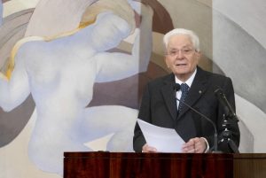 Mattarella “Coltivare la memoria per combattere nostalgie autoritarie”