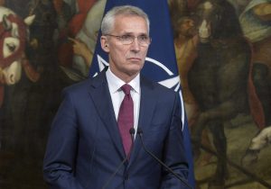 Si chiude il vertice Nato, Stoltenberg “Ucraina più vicina all’Alleanza”